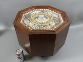 OLD SHELL VALENTINE FOOTED BOX
