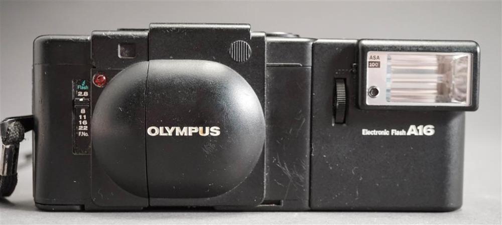 OLYMPUS XA WITH A16 FLASHOlympus XA
