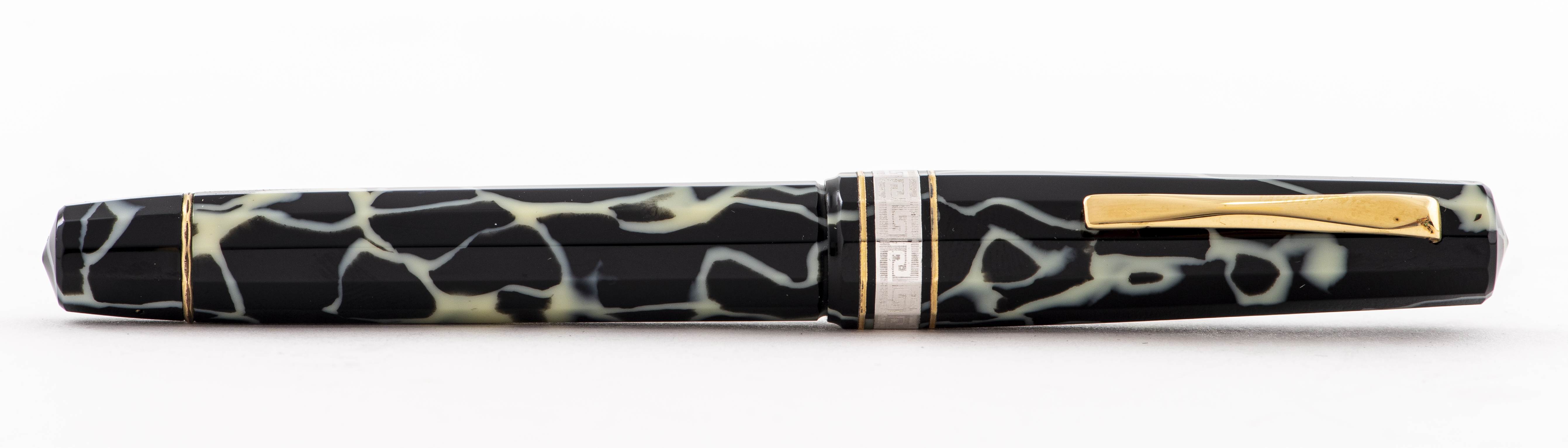 OMAS 'GALILEO GALILEI' FOUNTAIN PEN