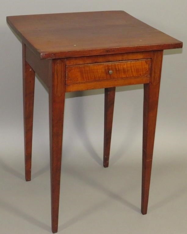ONE DRAWER STANDca. 1800;