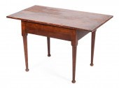 ONE-DRAWER TAVERN TABLE NEW EN