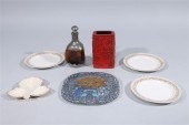 One leaf-shaped enameled porce