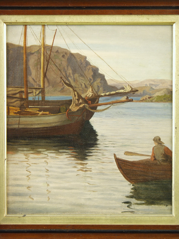 OOC MOUNTED - Man in rowboat