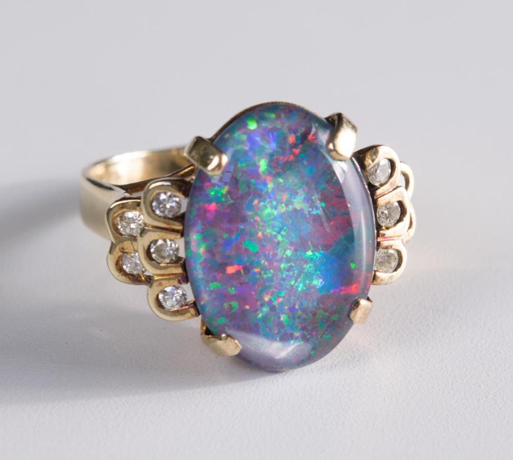 OPAL TRIPLET AND DIAMONDS