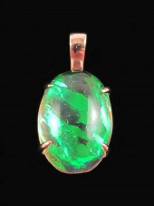 OPAL TRIPLET AND FOURTEEN KARA