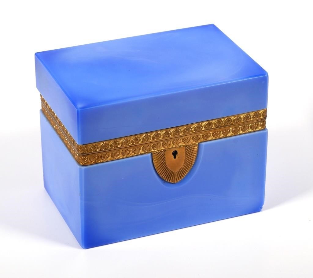 OPALINE GLASS DRESSER VANITY