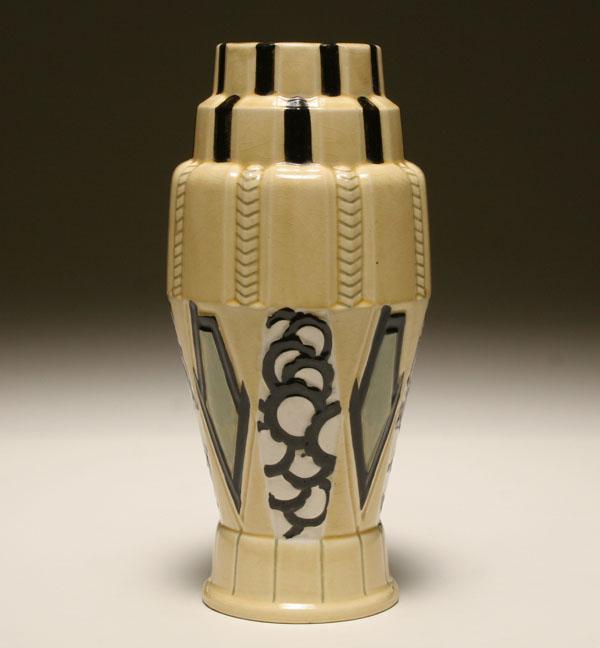 Orchies French Art Deco vase with