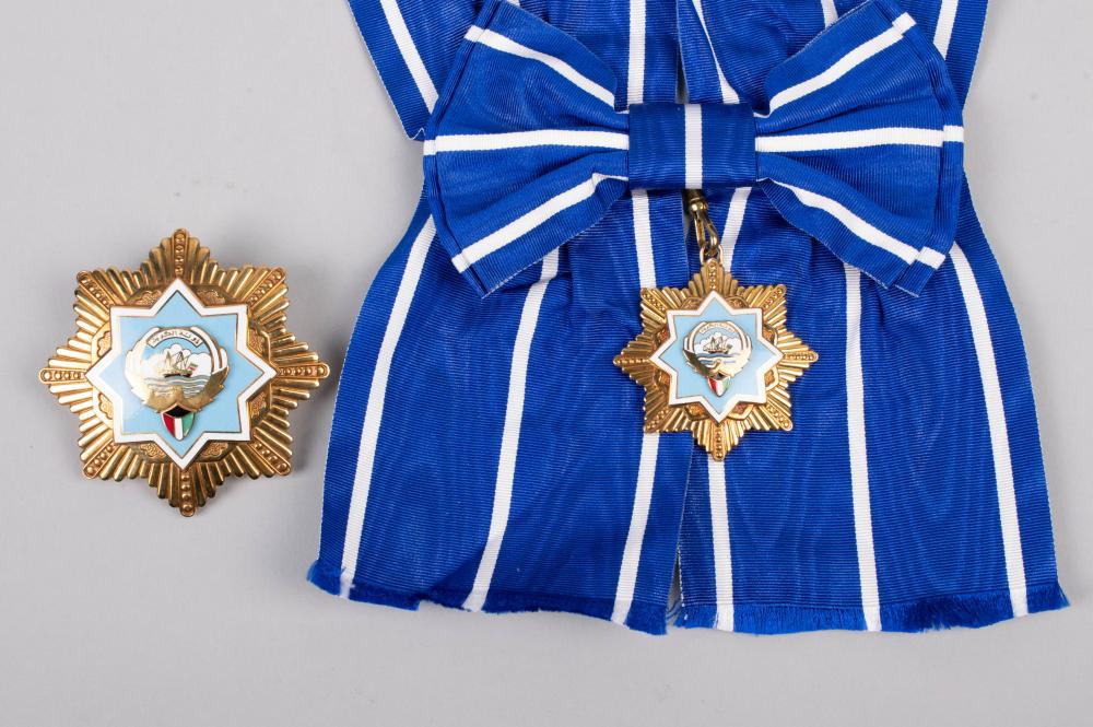 ORDER OF KUWAIT, 18K YELLOW GOLD