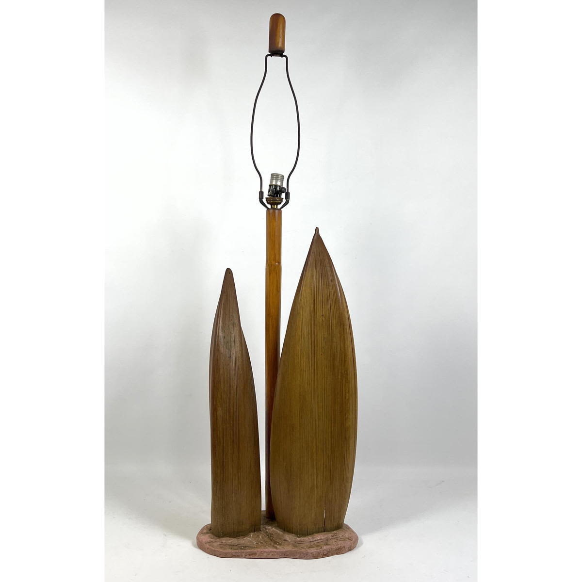 Organic Palm Leaf Table Lamp with