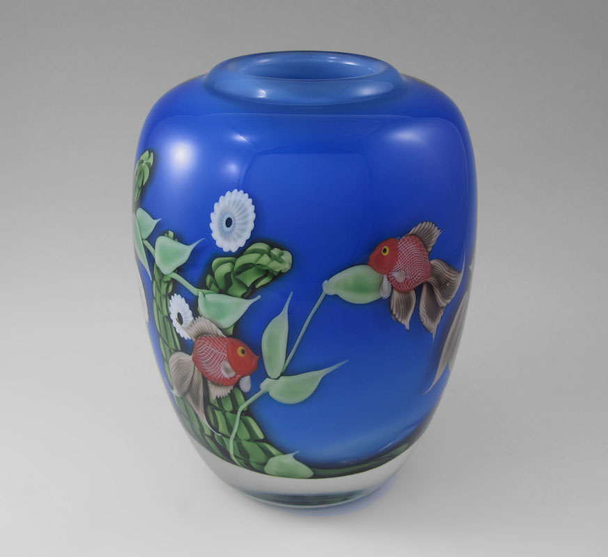 ORIENT AND FLUME GOLD FISH VASE: