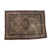 ORIENTAL AREA RUG<br>Oriental