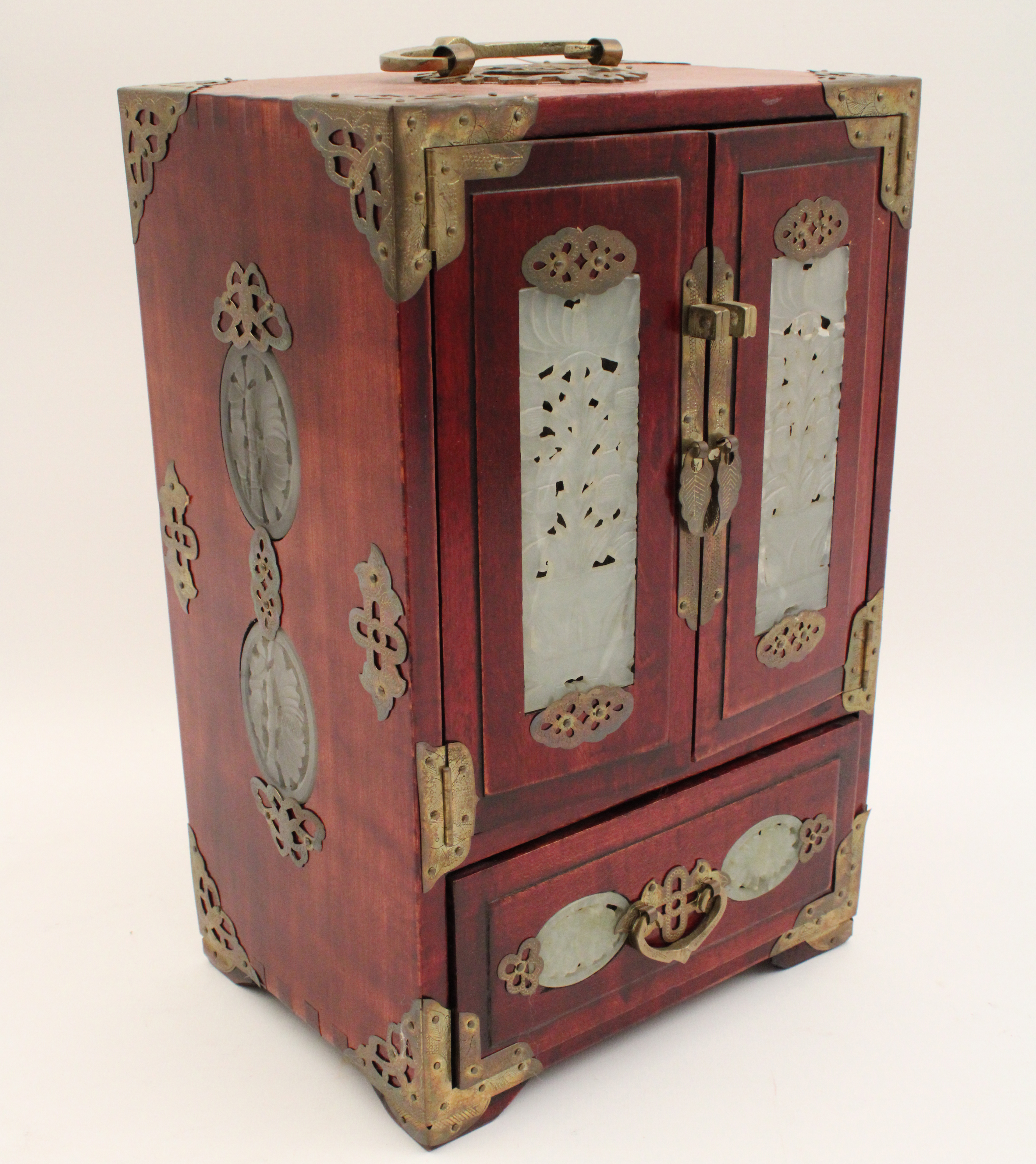 ORIENTAL BRONZE MOUNTED JADE