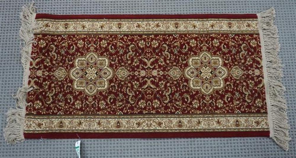 ORIENTAL DESIGN MACHINE MADE RUG