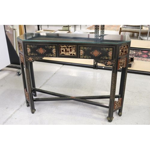 Oriental hall table with two