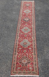 ORIENTAL RUG 2'8" X 15'9" TABR