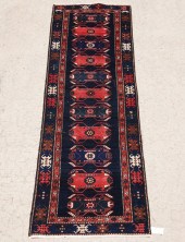 ORIENTAL RUG 3' X 9'2" HAMEDAN