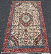 ORIENTAL RUG 3'1" X 6' SAROUK