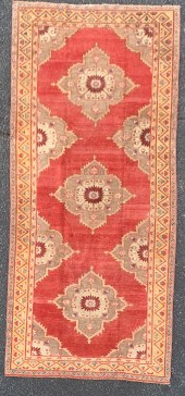 ORIENTAL RUG 4'10" X 10'5" OUS