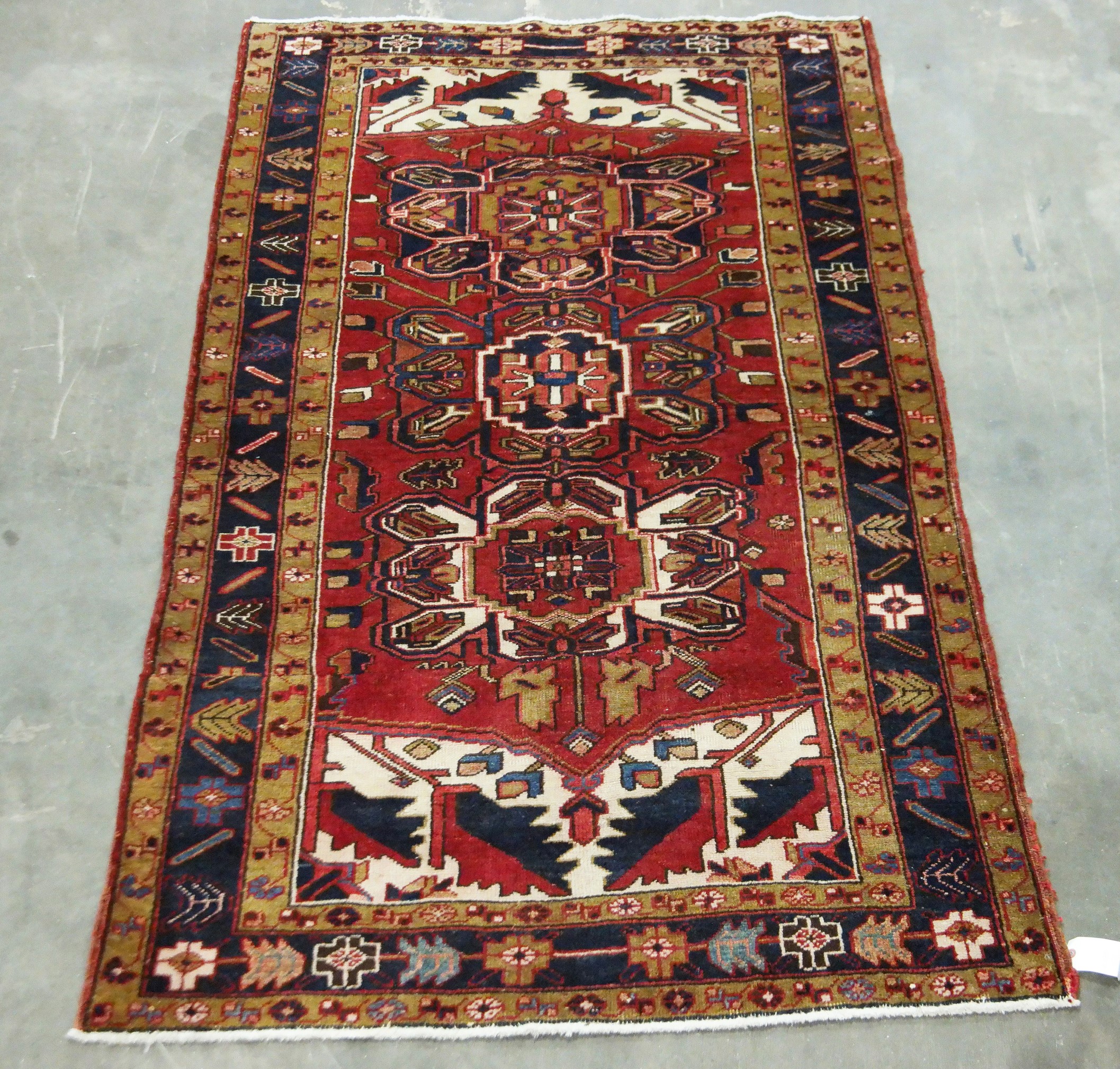ORIENTAL RUG 4'2" X 7'6" HERIZ