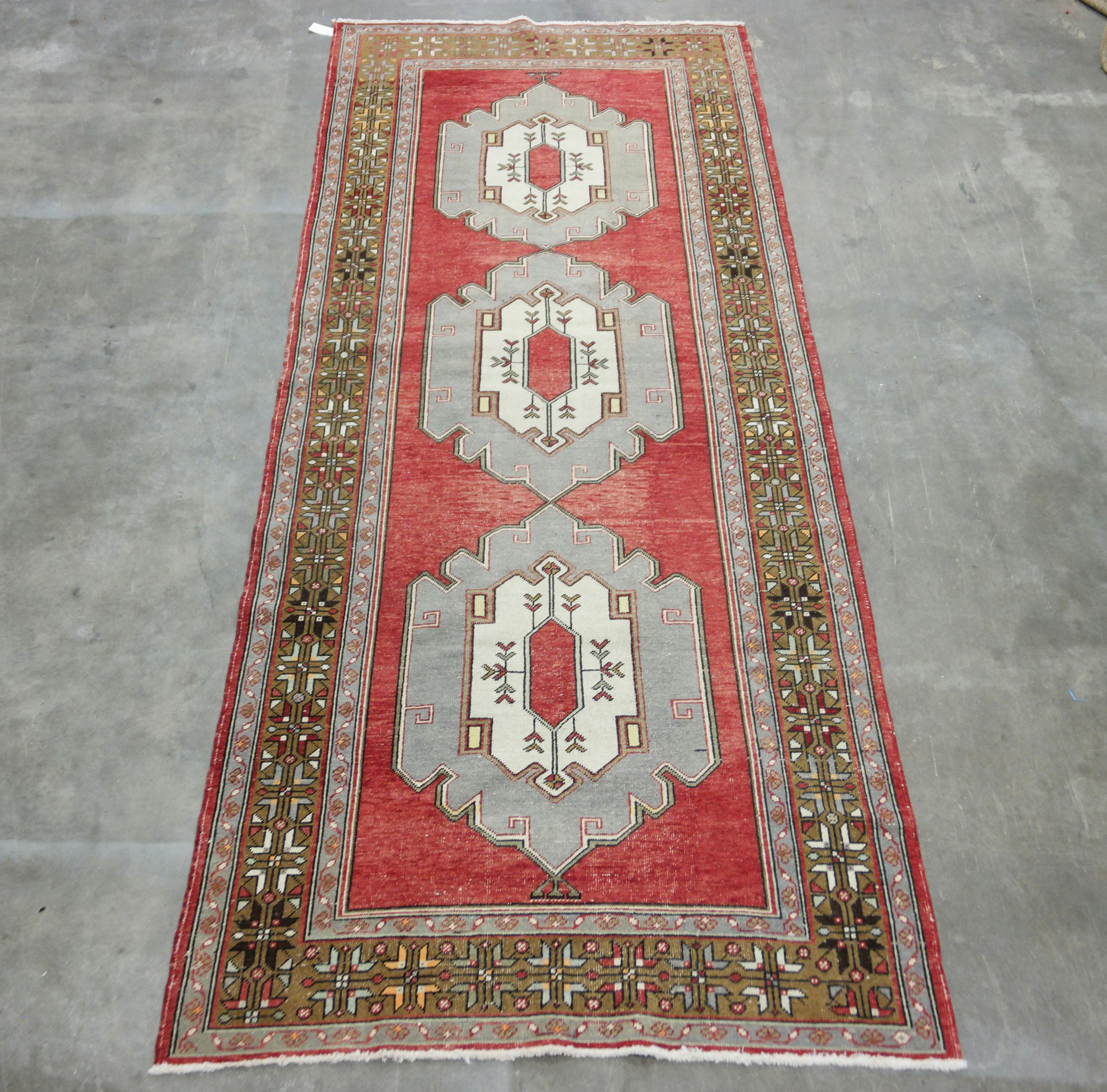 ORIENTAL RUG 4'5" X 11'9" ANATOLIAN