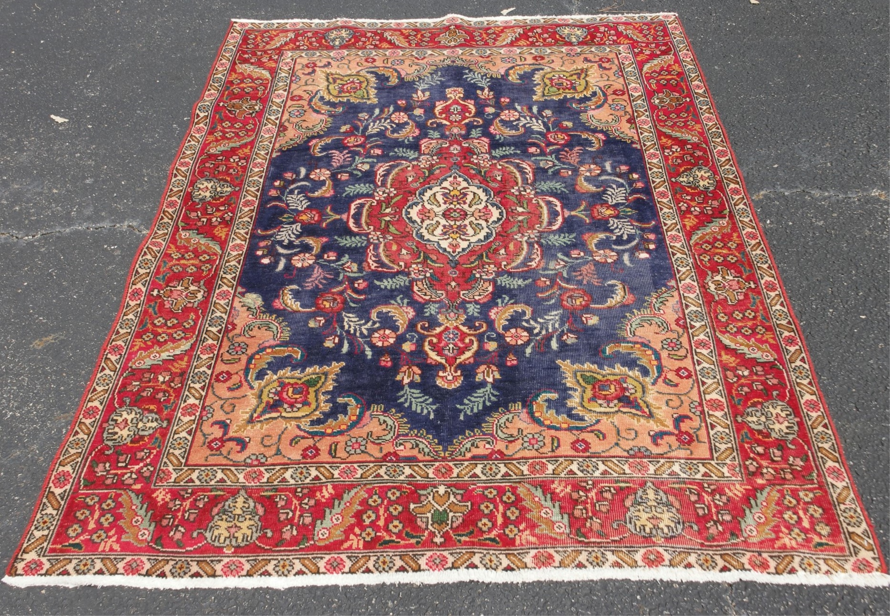 ORIENTAL RUG 4'9" X 6'9" TABRIZ