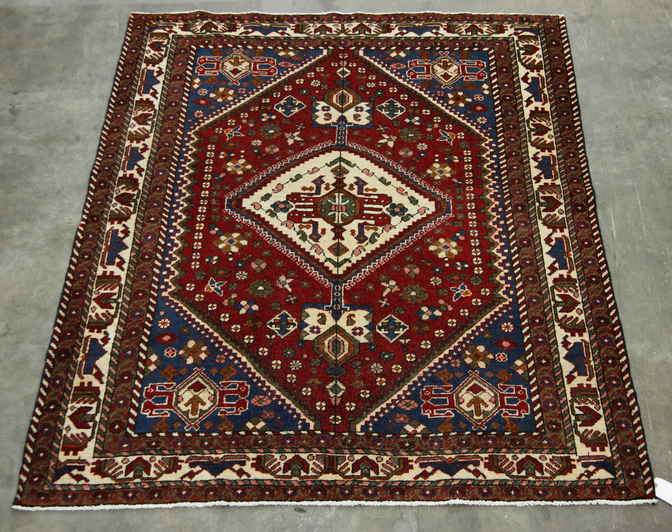 ORIENTAL RUG 5'2" X 6'9" AFSHAR