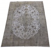 ORIENTAL RUG 6'5" X 9'2" TABRI