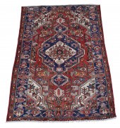 ORIENTAL RUG 6'6" X 4'3" HERIZ
