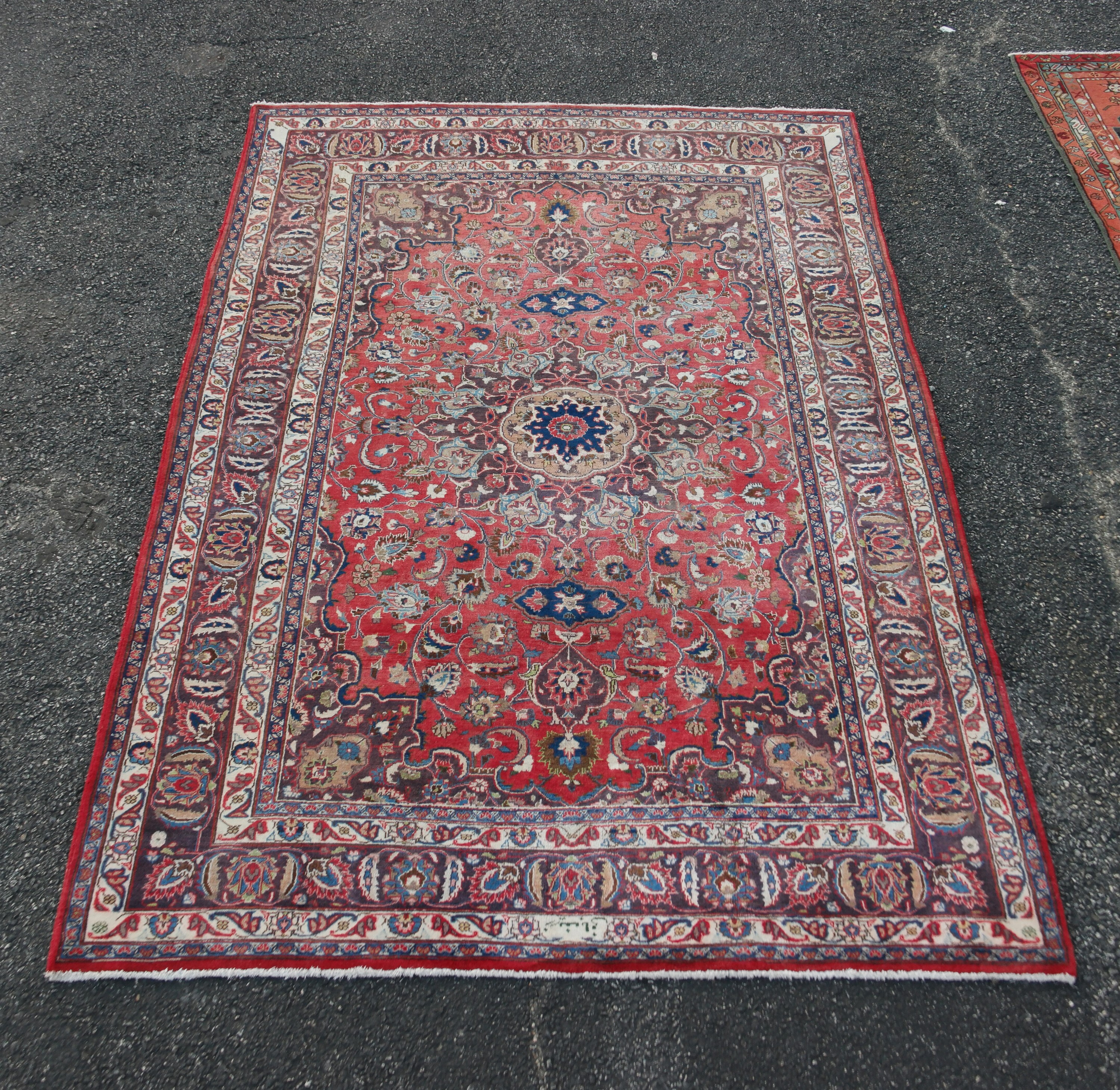 ORIENTAL RUG 6'6" X 9'9" MASHAD