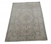 ORIENTAL RUG 6'7" X 9'7" TABRI