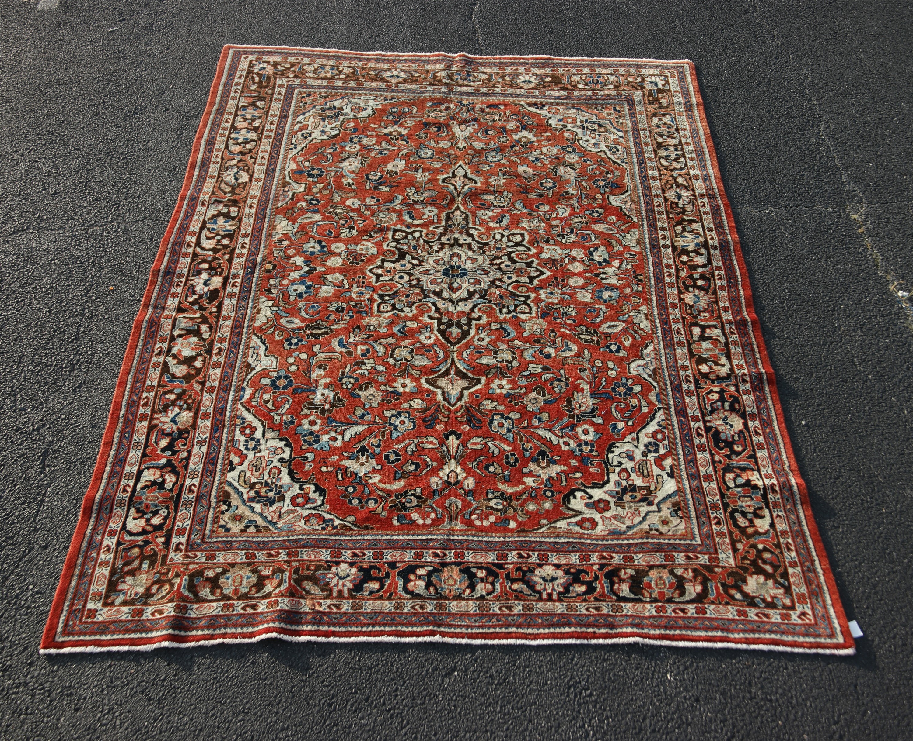 ORIENTAL RUG 7'9" X 10'5" MAHAL