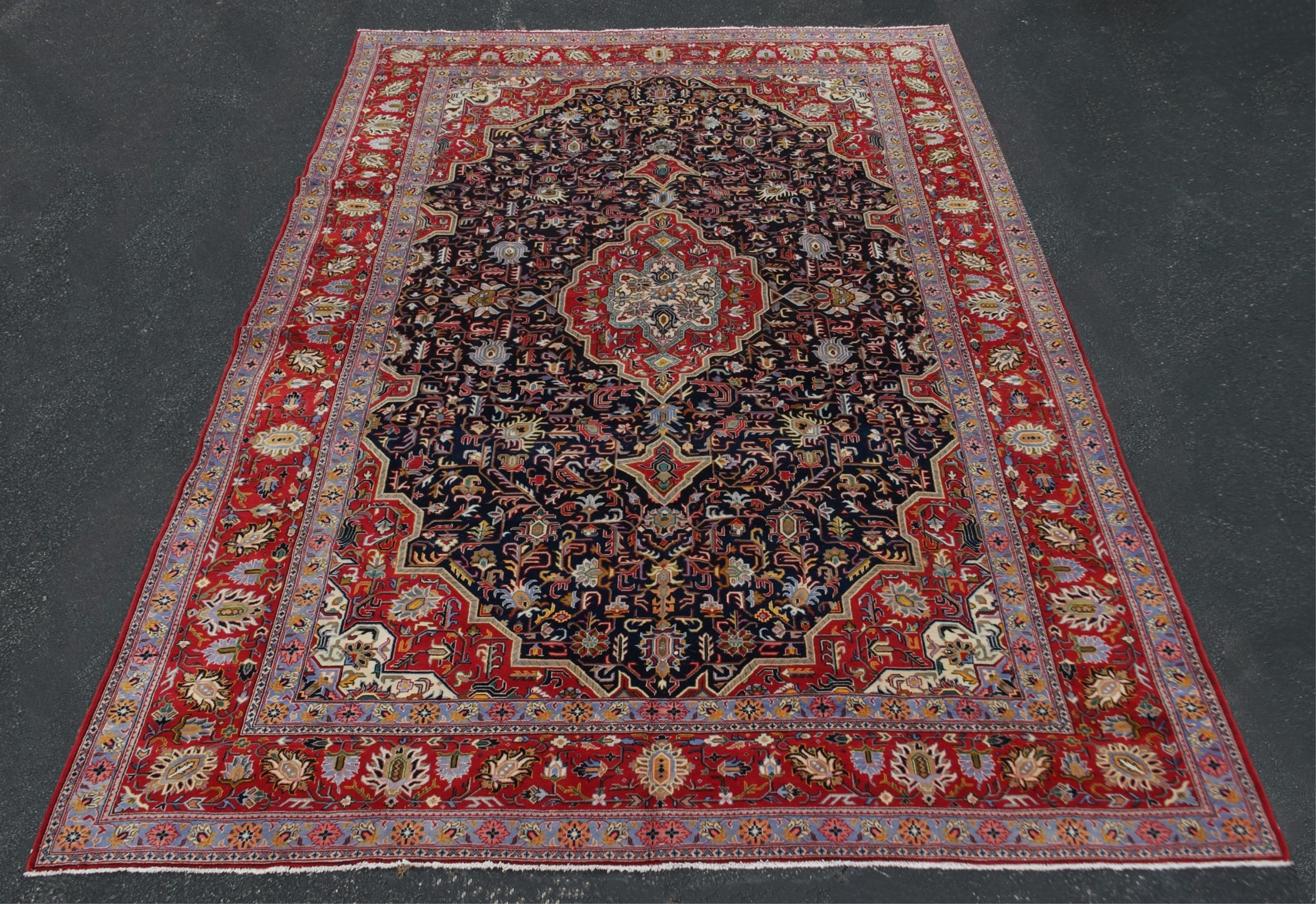 ORIENTAL RUG 9'5" X 14'2" ISFAHAN