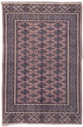 ORIENTAL RUG: BOUKARA DESIGN 4