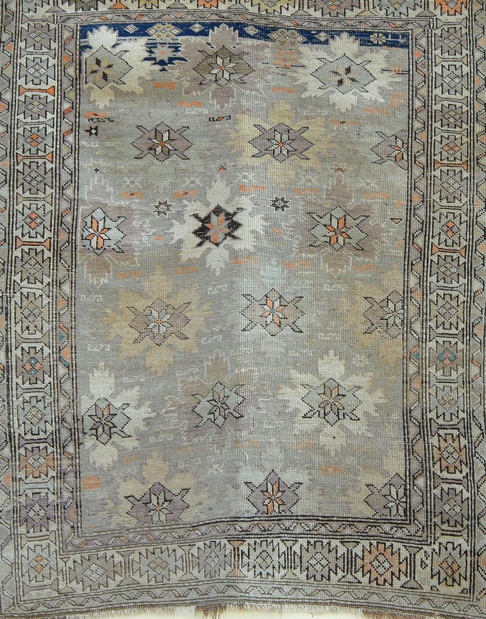 ORIENTAL RUG: CAUCASIAN 3'10" X