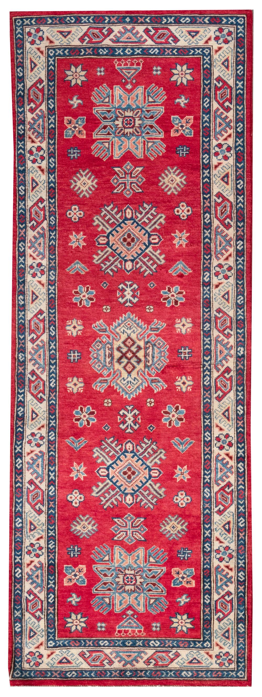 ORIENTAL RUG: CAUCASIAN DESIGN 2'8"