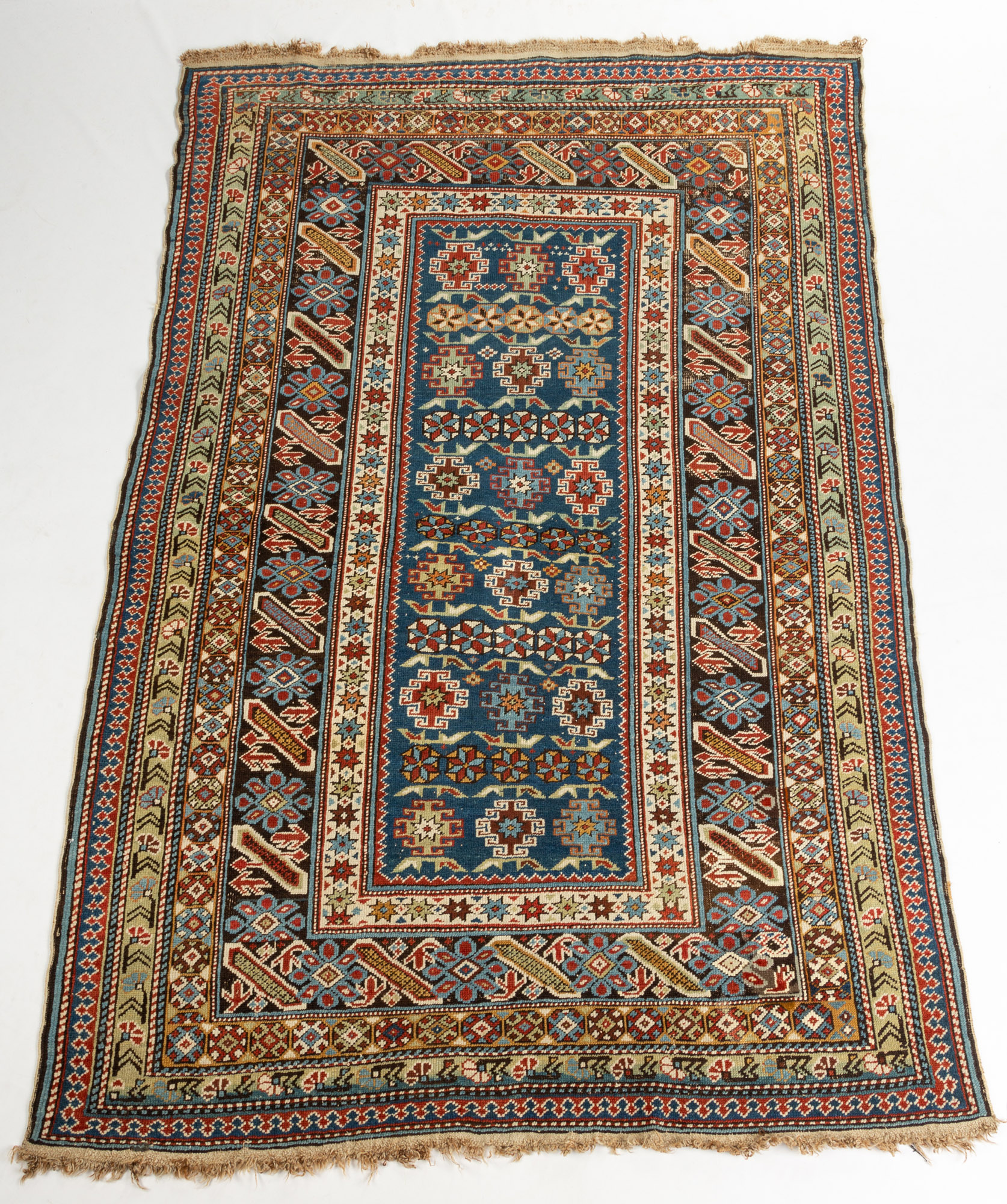 ORIENTAL RUG circa 1900.