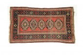 ORIENTAL RUG.  Early 20th cent
