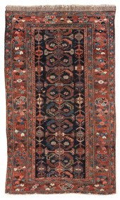 ORIENTAL RUG: HAMADAN 3’11” X