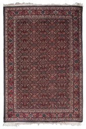 ORIENTAL RUG IN BIDJAR DESIGN: