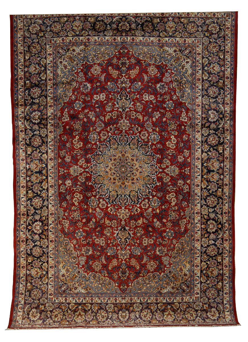ORIENTAL RUG: ISPHAHAN8'5 x