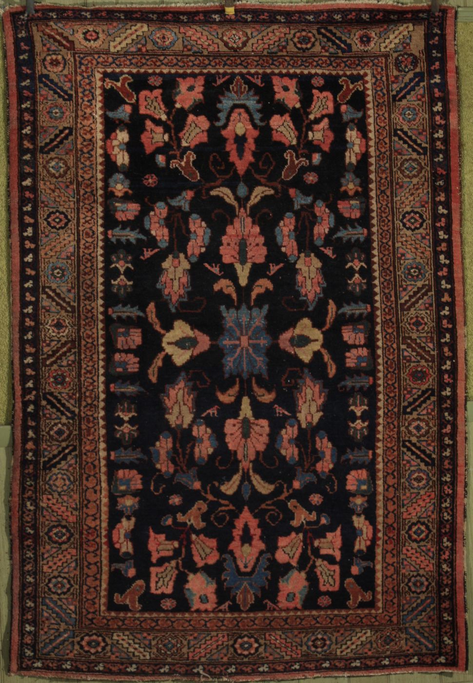 ORIENTAL RUG: MALAYER4'3 x 6'7''