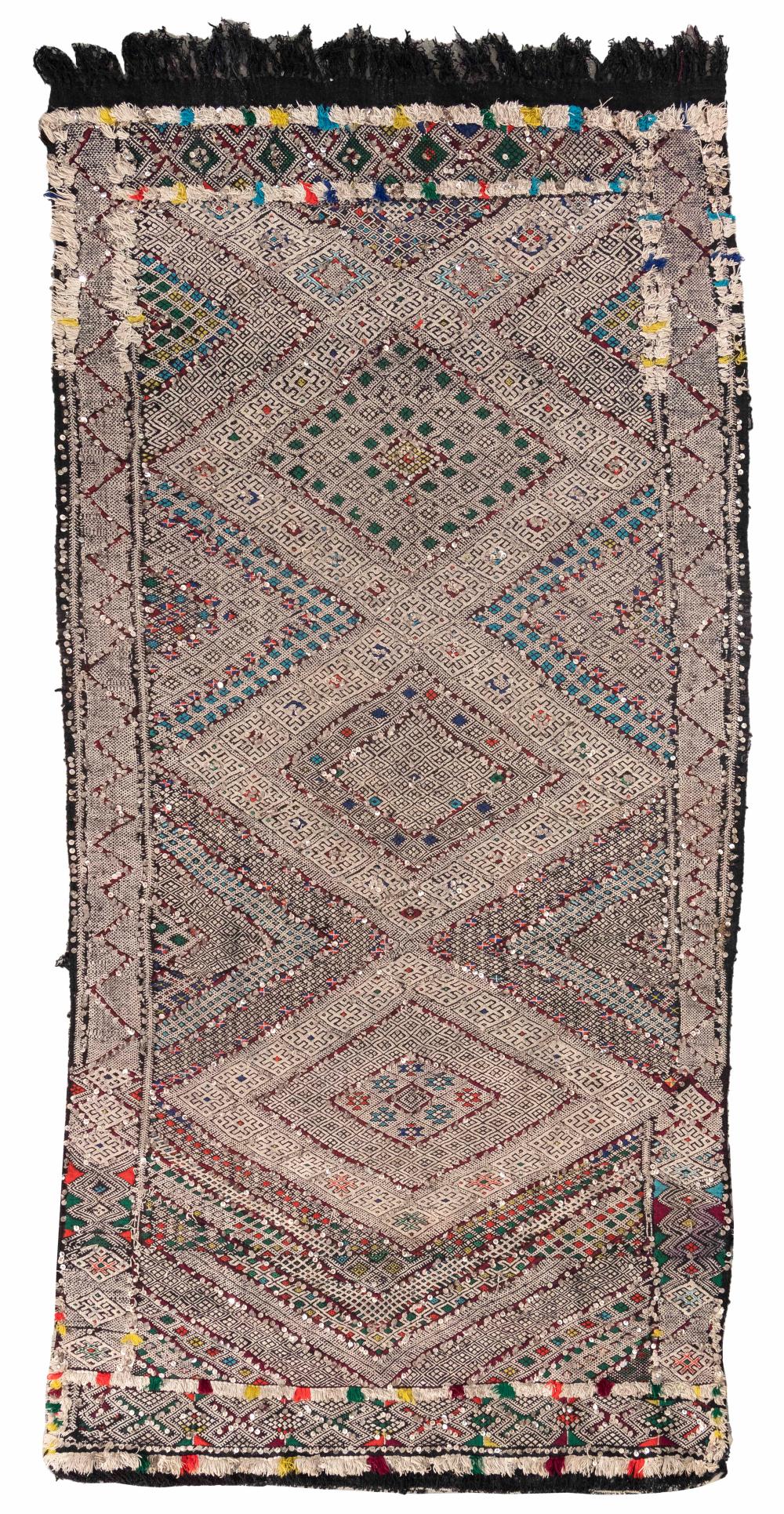 ORIENTAL RUG: MOROCCAN 4'2" X