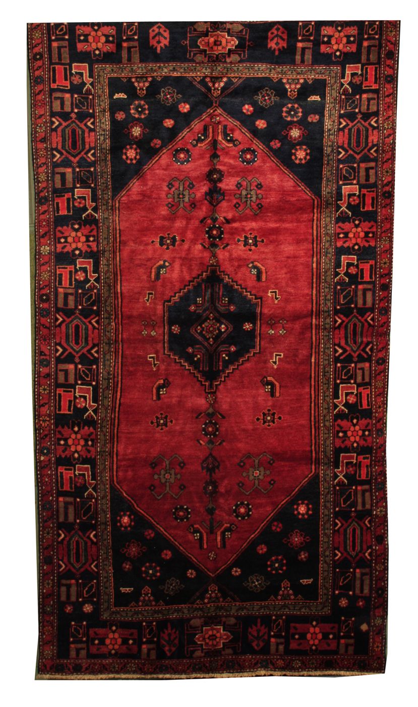 ORIENTAL RUG: PERSIAN TRIBAL5'6 x