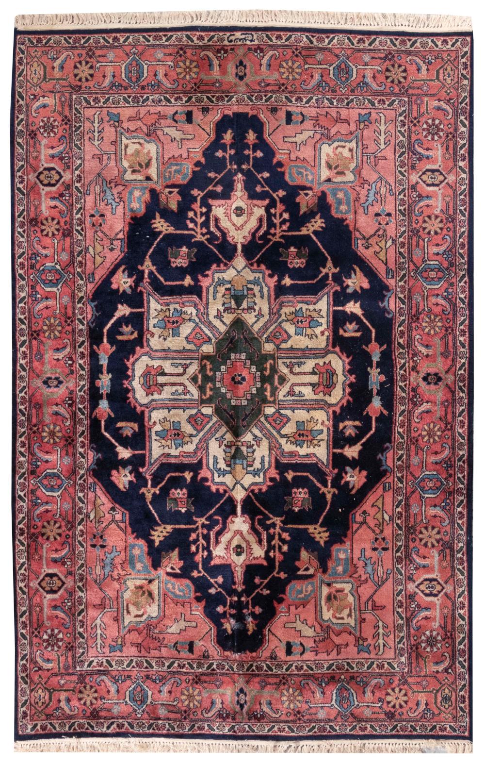 ORIENTAL RUG: SERAPI DESIGN 5'11" X