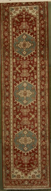 ORIENTAL RUG: SERAPI DESIGN RU