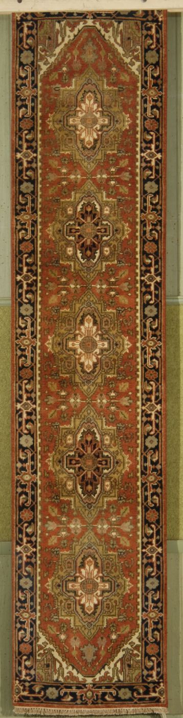 ORIENTAL RUG: SERAPI DESIGN2'6 x