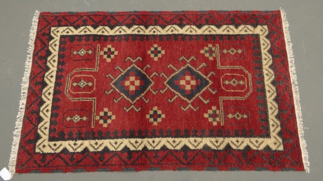 Oriental rug Sherivan. 3' 1'' x 5'.