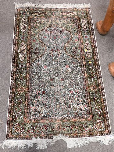 ORIENTAL SILK THROW RUGOriental