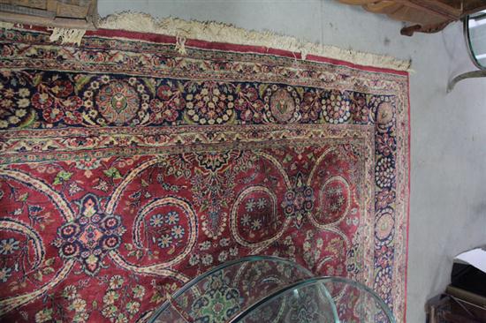 ORIENTAL STYLE RUG. Room size rug