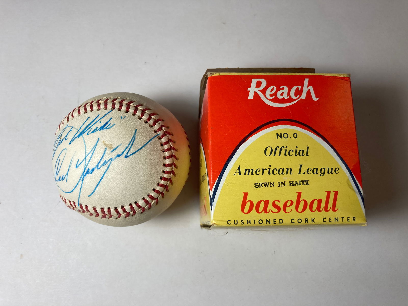 ORIGINAL REACH OFFICIAL AMERICAN